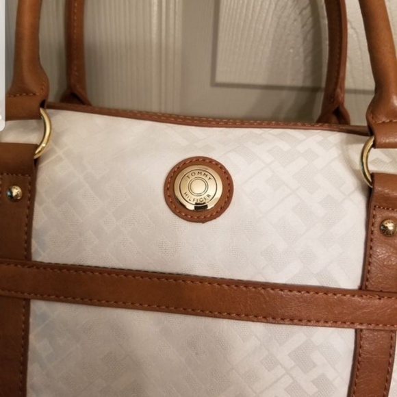 Handbag - Picture 3 of 3